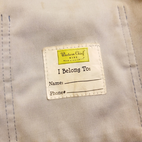 3T Raincoat Western Chief snap close with pockets and brimmed hood - Picture 4 of 4